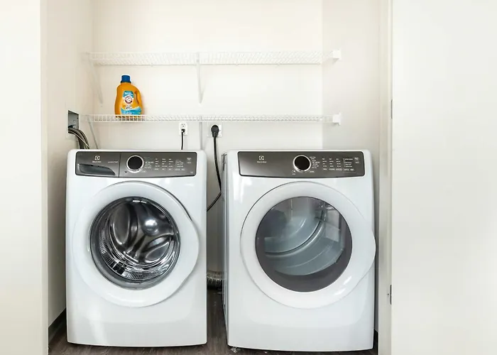 Brand New 2br Escape Apartment *